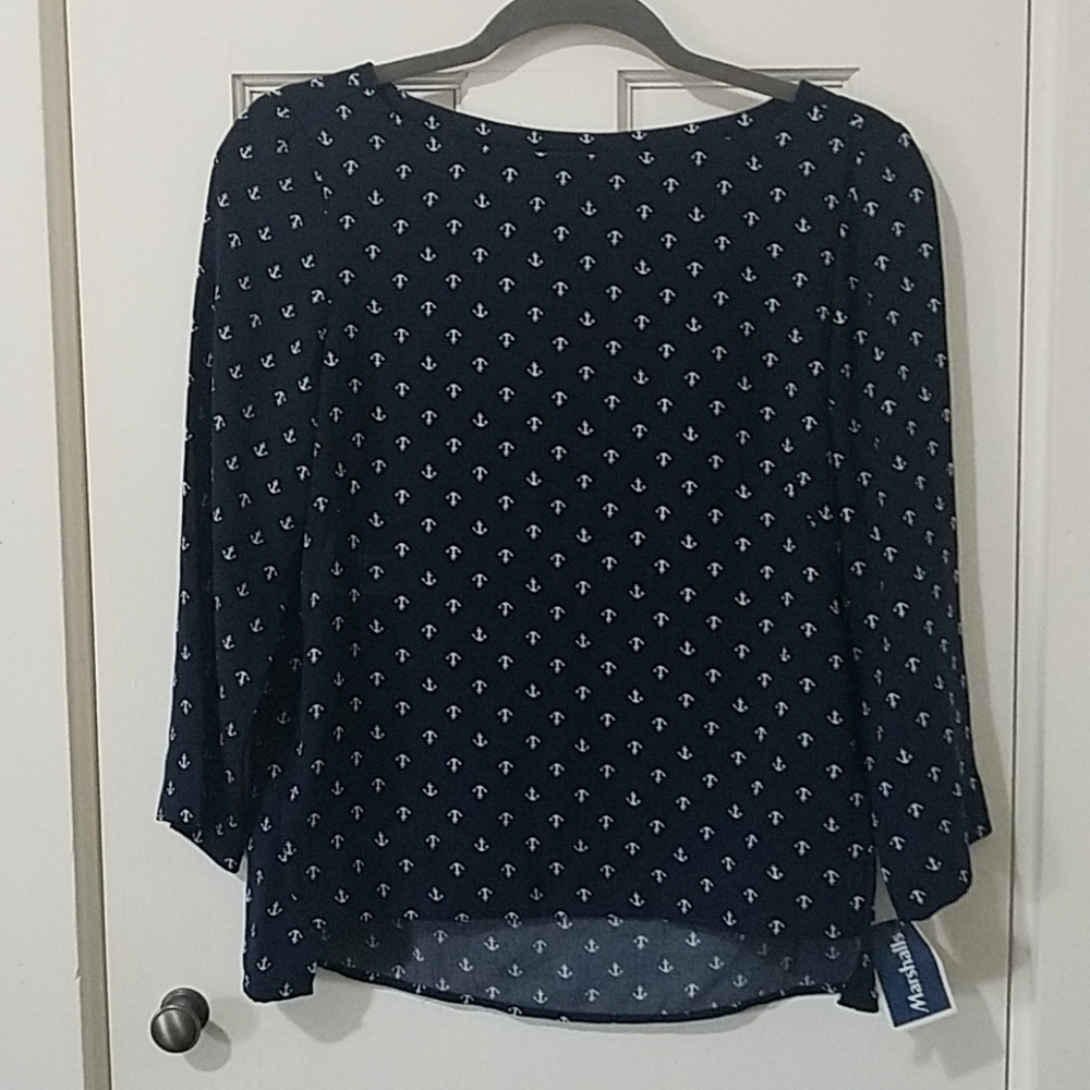 Adorable 3/4 sleeve Anchor blouse